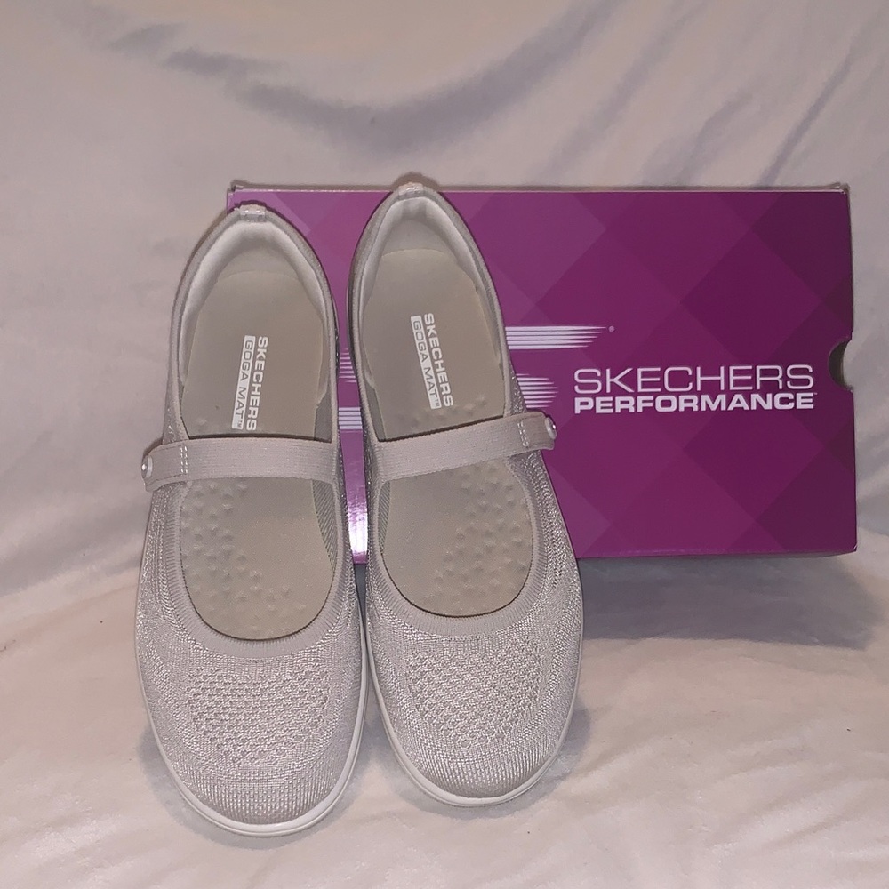 Skechers On-the-Go Flex Radiant Vegan Knit Mary Janes Sweet Pea in Natural - Picture 2 of 5